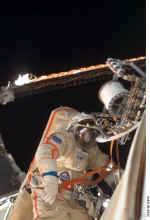 2007 iss015e10870.jpg (459684 octets)