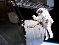 EVA EMU iss013e63447.jpg (263652 octets)