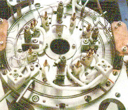 wpe4D.jpg (47352 bytes)