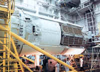 module russe zarya integration 01.jpg (78223 octets)