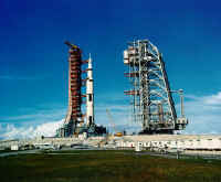 1969 ap11-s69-38660.jpg (150373 octets)