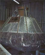 4- Back Side of Command Module.jpg (333143 octets)