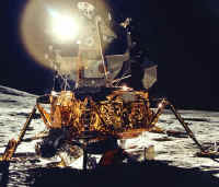 LM apollo14.jpg (46677 octets)