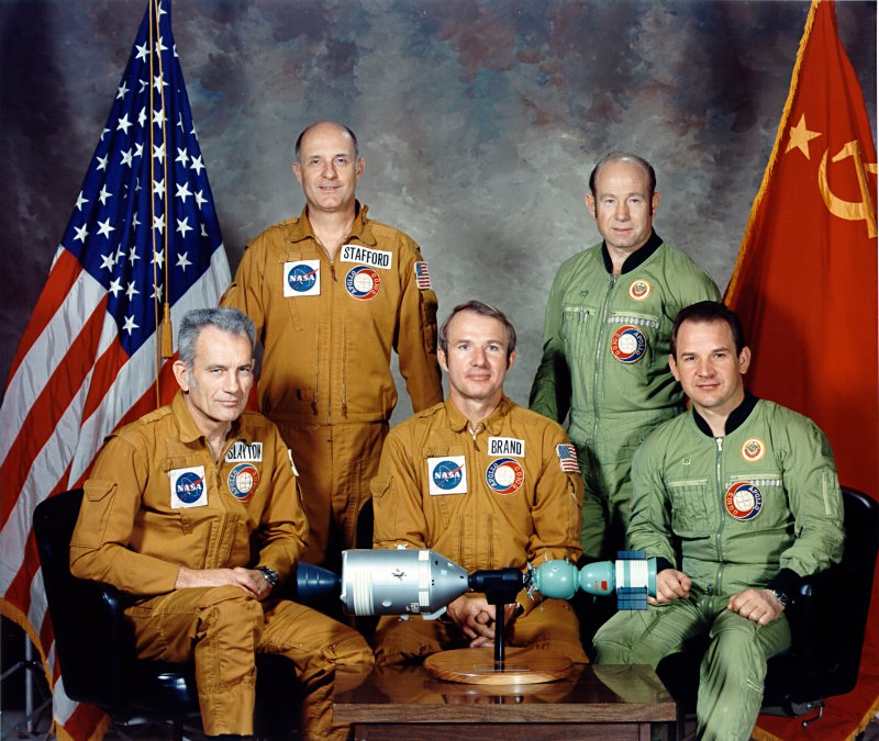 http://www.capcomespace.net/dossiers/espace_US/astp/astp-s75-22410.jpg