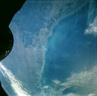 g12_s66_63034.jpg (443166 octets)