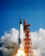 LC14 KSC-62PC-0011.jpg (249232 octets)