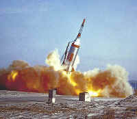 LJ1B launch.jpg (69891 octets)