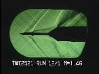 2006 wind tunnel testing MSFC.JPG (24789 octets)