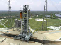 2007 183721main_egress01.jpg (338186 octets)