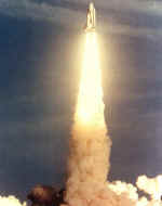 STS1 lancement 04.jpg (64004 octets)