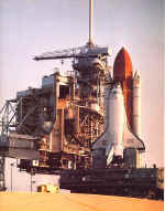 1988 STS26 rollout 02.jpg (92842 octets)