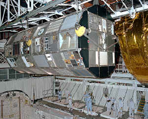 1990 STS32 90PC-0098.jpg (538057 octets)