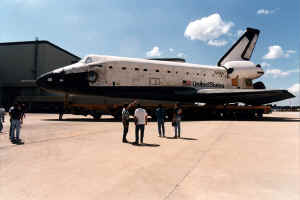 1997 STS83 KSC-97PC-0380.jpg (114414 octets)