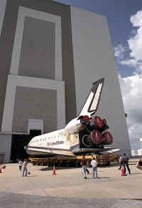 1999 STS93 99PP-0616.jpg (722588 octets)
