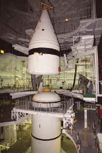 2000 STS101 KSC-00PP-0855.jpg (106073 octets)