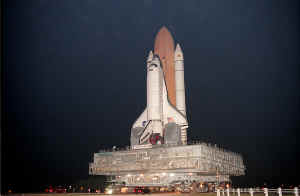 2000 STS106 KSC-00PP-1113.jpg (100678 octets)