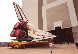2001 STS100 01pp0537.jpg (52845 octets)