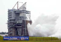 2004 test stennis juillet.jpg (106062 octets)