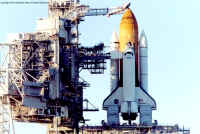 sts-107trb61B.jpg (386749 octets)