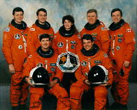 STS-78.Crew.Portrait.gif (219553 octets)