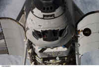 iss014e09231.jpg (299457 octets)