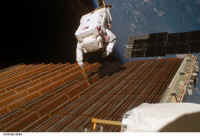 iss014e10084.jpg (334490 octets)