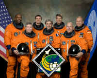 sts122 crew.jpg (407599 octets)