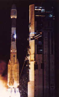 1994 V67 launch.jpg (49152 octets)