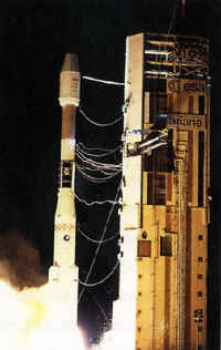 1998 V109 launch.jpg (108197 octets)