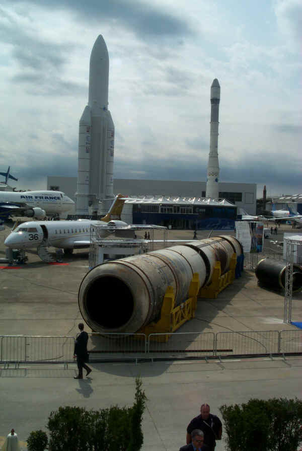 517 bourget EAP 02.jpg (474923 octets)