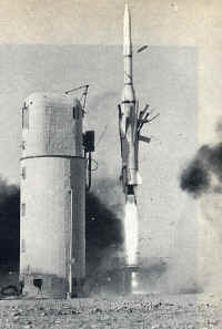 diamantA n1 launch 2.jpg (53872 octets)