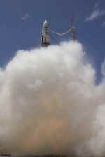 2007 spacex demo2 07.jpg (23432 octets)