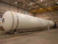 2008  Flight 1st stage tanks skirt.jpg (124039 octets)