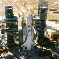 1988 buran energia pad.jpg (216505 octets)