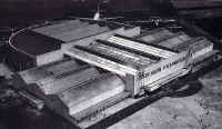 salon 1953 batiment.jpg (80027 octets)