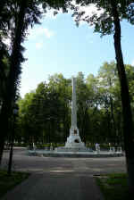 kaluga memorial 2.jpg (439659 octets)